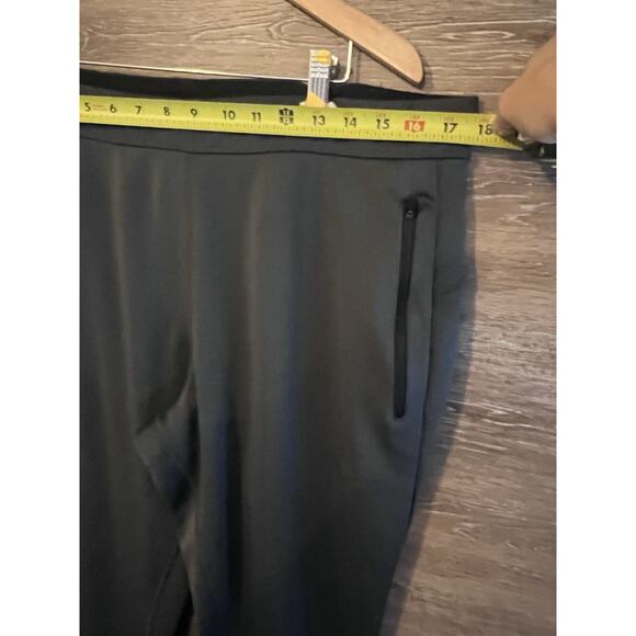 Nike Men Sweatpants Xl gray Warm Fleece Inside Dry Fit - Picture 2 of 10